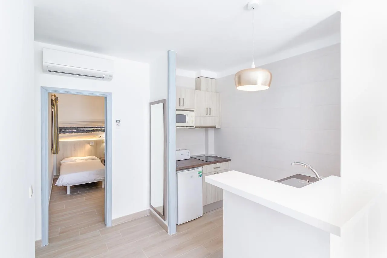 Apartamentos Lago Колонья Сант Джордин